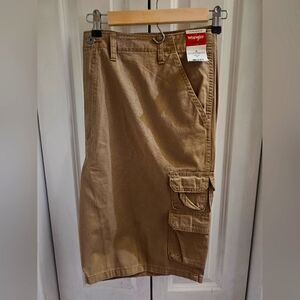 Wrangler Men's Tan Cargo Shorts Size 46